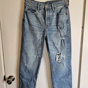 Extra High Rise Sky-Hi Straight Ripped Jeans (Size 6)